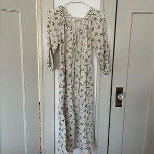 Neuflora blue floral dress size large